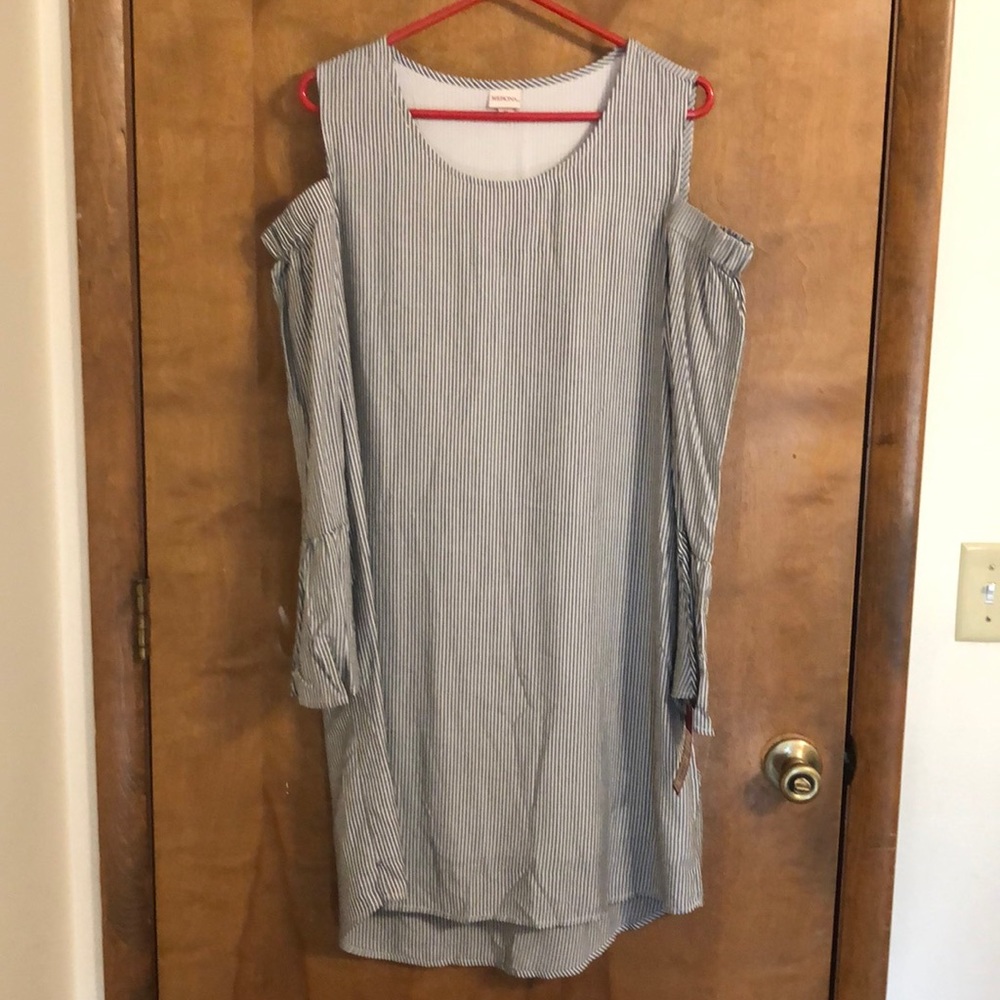 Merona cold shoulder dress